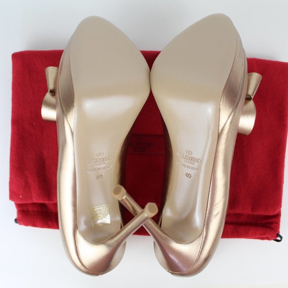 NEW VALENTINO GARAVANI Bow Leather Heeled Pump - Picture 14 of 16